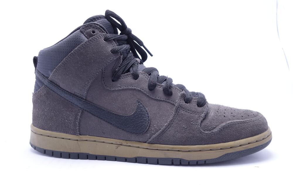 Nike SB Dunk High Pro Shoes Mens Size 10 Gray Suede Skateboarding 305050-033